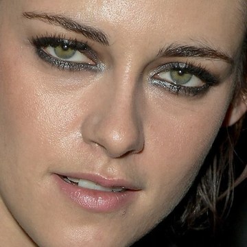 Kristen Stewart - Provocative and Androgynous Shoots in uncaffetraamiche_3255695113785126078_2018491541.jpg - hidden celebrity photo